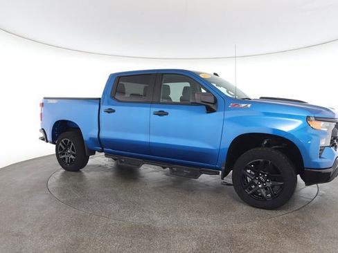 Used 2022 Chevrolet Silverado 1500 Custom Trail Boss w/ LPO, Dark Essentials Package image 25