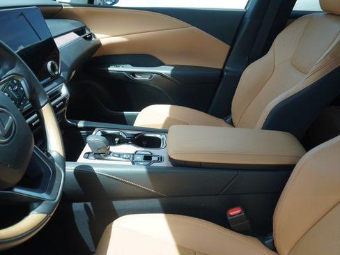 Used 2025 Lexus RX 350 Premium Plus w/ Accessory Package (Z1) FWD image 9