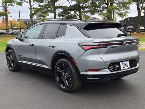 New 2026 Chevrolet Equinox EV RS image 11