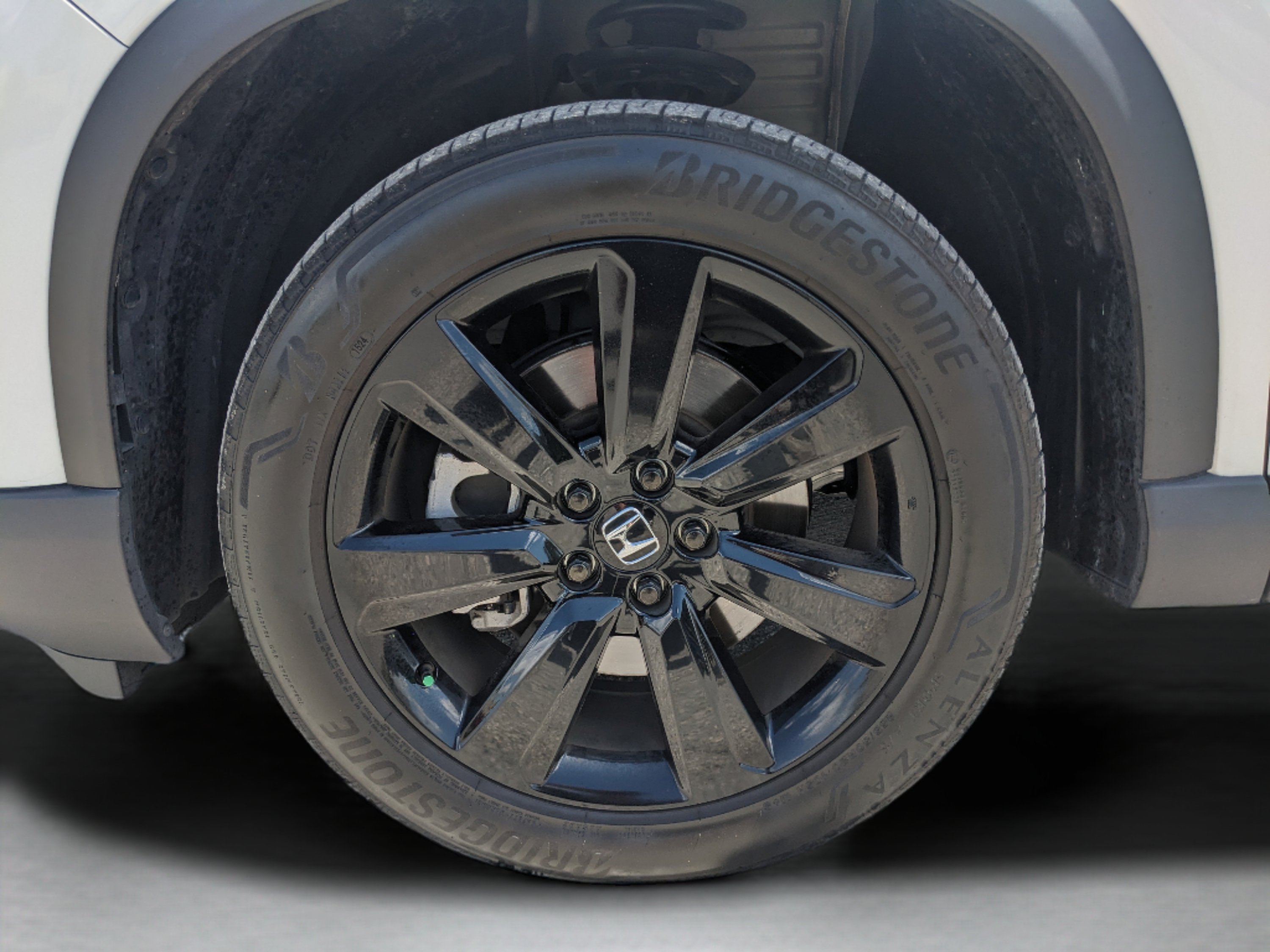 Used 2025 Honda Pilot Black Edition image 39