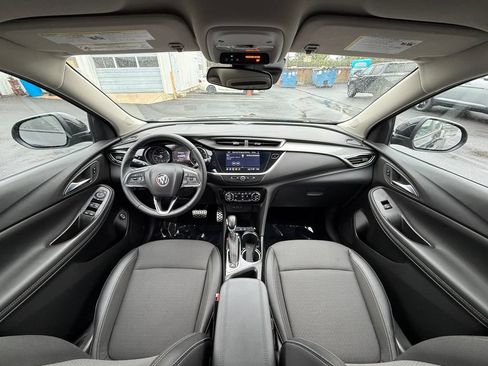 Used 2023 Buick Encore GX Select w/ Sport Touring Package FWD image 22