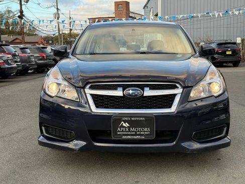Used 2013 Subaru Legacy 2.5i Premium w/ All-Weather Pkg + Moonroof image 2