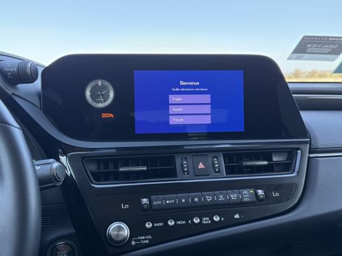 Certified 2024 Lexus ES 350 w/ Accessory Package (Z1) FWD image 27