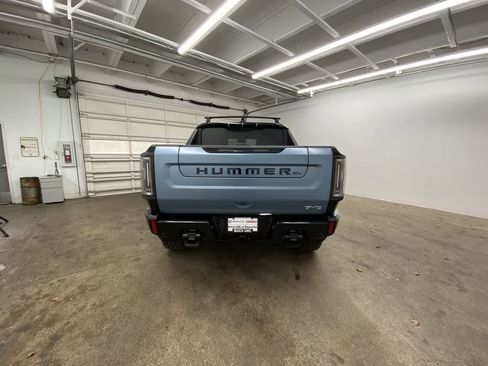 Used 2024 GMC Hummer EV 3X w/ Omega Edition image 5