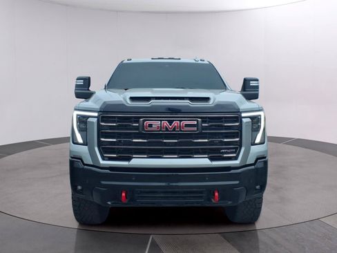 Certified 2025 GMC Sierra 2500 AT4X AWD/4WD image 8