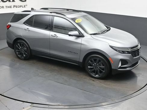 Used 2023 Chevrolet Equinox RS w/ RS Leather Package FWD image 50