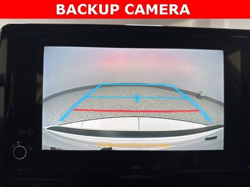 Used 2023 Toyota Corolla SE image 2