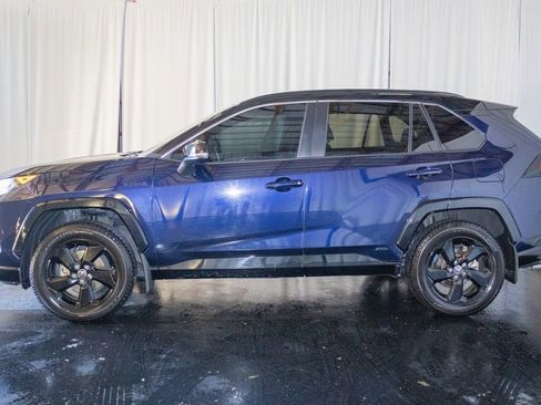 Used 2021 Toyota RAV4 XSE image 5