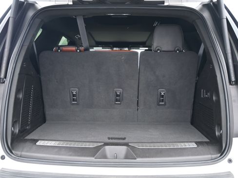 Used 2023 GMC Yukon Denali Ultimate image 35