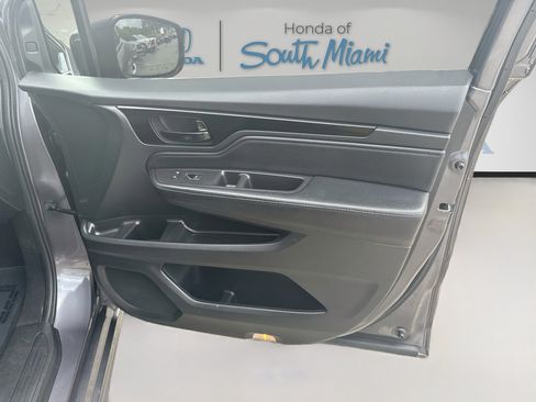 Certified 2022 Honda Odyssey Elite image 32