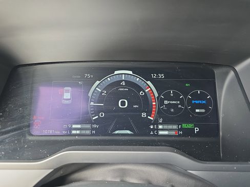 Used 2024 Toyota Sequoia Platinum image 18