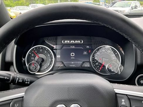Used 2025 RAM 1500 Big Horn AWD/4WD image 14