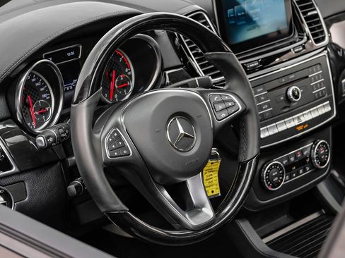 Used 2018 Mercedes-Benz GLE 43 AMG 4MATIC image 14