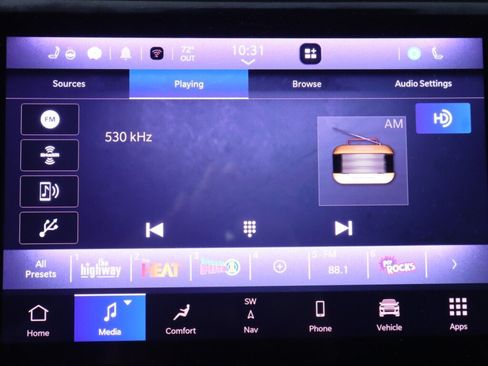Used 2025 Jeep Grand Cherokee Limited w/ Luxury Tech Group II RWD image 17