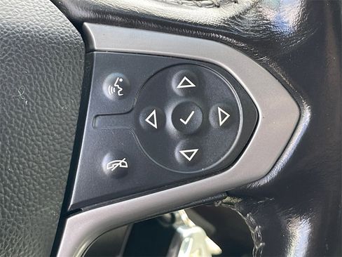 Used 2018 Chevrolet Colorado ZR2 image 17