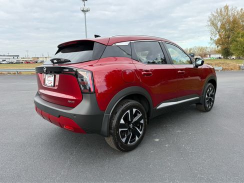 Used 2026 Nissan Kicks SV w/ SV Premium Package AWD/4WD image 8