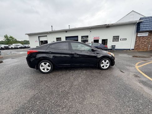 Used 2012 Hyundai Elantra GLS w/ Preferred Pkg 3 FWD image 20
