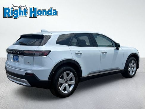 New 2026 Honda Prologue EX image 6