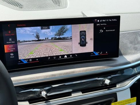 Used 2026 BMW X5 xDrive50e w/ Climate Comfort Package image 11