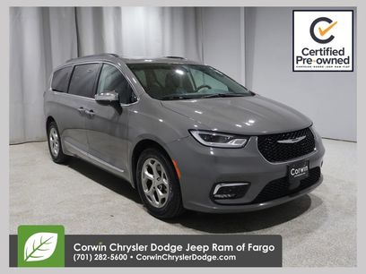 Certified 2023 Chrysler Pacifica Limited