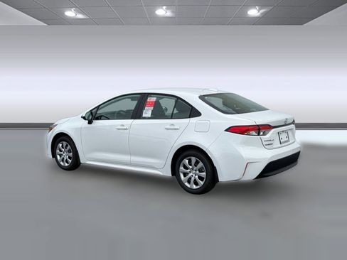 New 2026 Toyota Corolla LE image 3