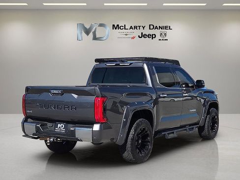 Used 2023 Toyota Tundra Limited w/ Power Package image 5