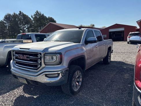 Used 2017 GMC Sierra 1500 SLT w/ SLT Premium Package AWD/4WD image 7