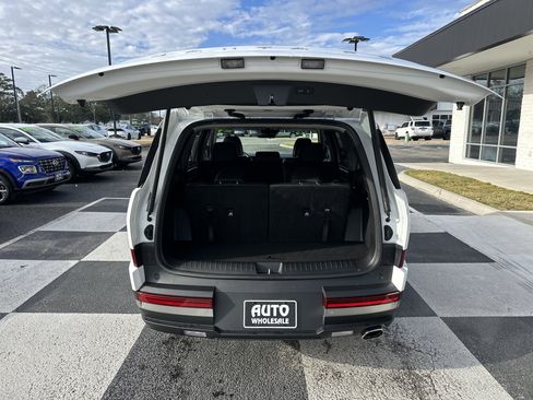 Used 2024 Hyundai Santa Fe Limited image 5