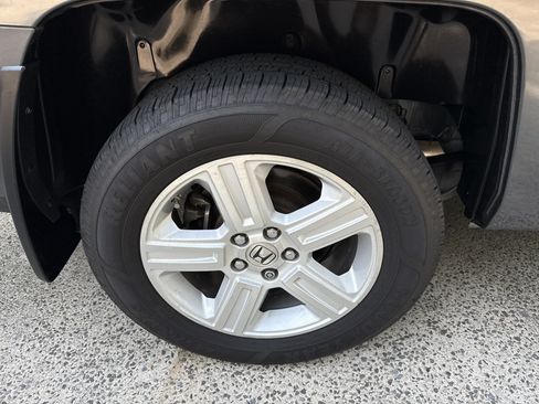 Used 2010 Honda Ridgeline RTL image 17
