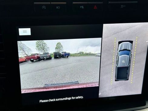 Used 2023 Ford F150 Lariat w/ Equipment Group 502A High AWD/4WD image 24