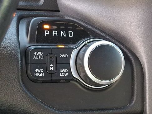 Used 2021 RAM 1500 Big Horn AWD/4WD image 16