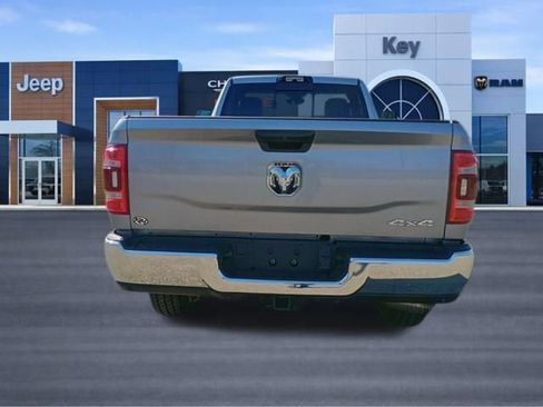 Used 2024 RAM 2500 Tradesman w/ Towing Technology Group AWD/4WD image 4