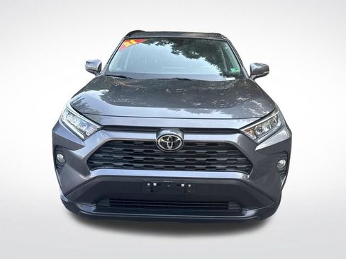Used 2021 Toyota RAV4 XLE AWD/4WD image 2