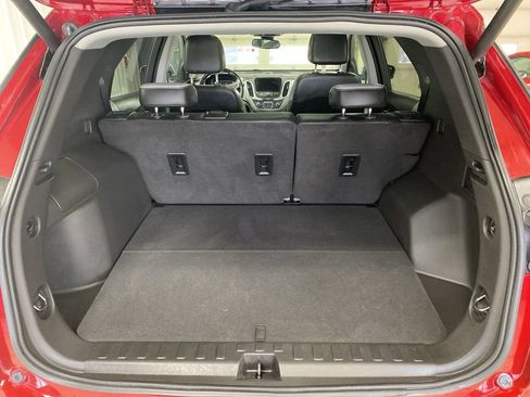 Used 2020 Chevrolet Equinox Premier AWD/4WD image 17