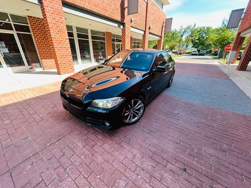 Used 2016 BMW 528i xDrive Sedan AWD/4WD image 3