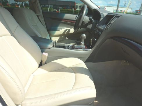 Used 2012 INFINITI G37 x Sedan w/ Premium Pkg AWD/4WD image 35