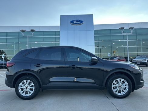 Used 2025 Ford Escape Active image 26