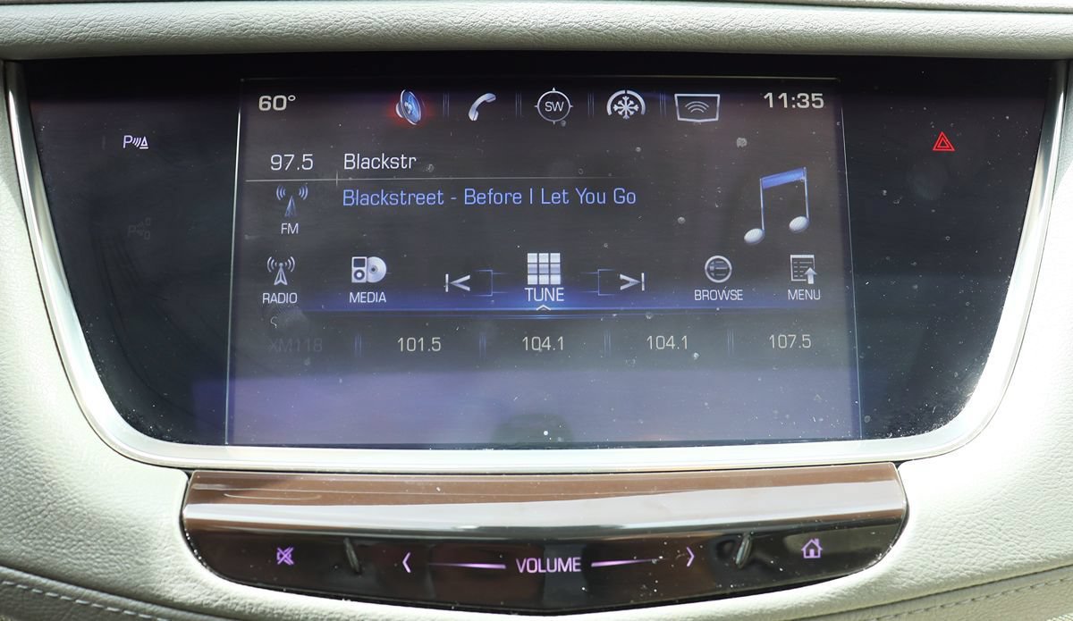 Used 2017 Cadillac XT5 Luxury w/ Driver Awareness Package FWD image 49