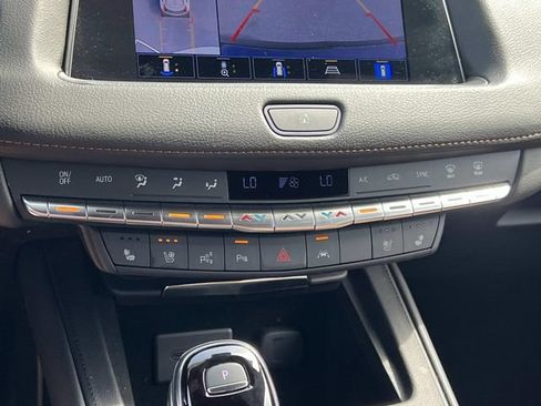 Certified 2023 Cadillac XT4 Premium Luxury w/ Enhanced Visibility Package AWD/4WD image 20
