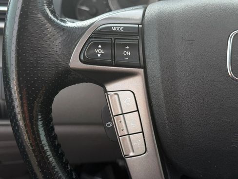 Used 2015 Honda Odyssey EX-L image 29