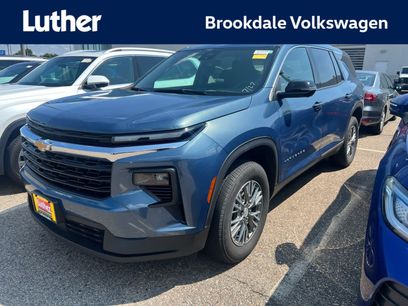 Used 2024 Chevrolet Traverse LS