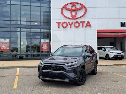 Used 2024 Toyota RAV4 SE