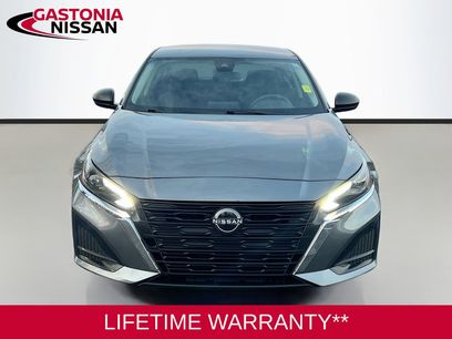 Used 2024 Nissan Altima 2.5 SV