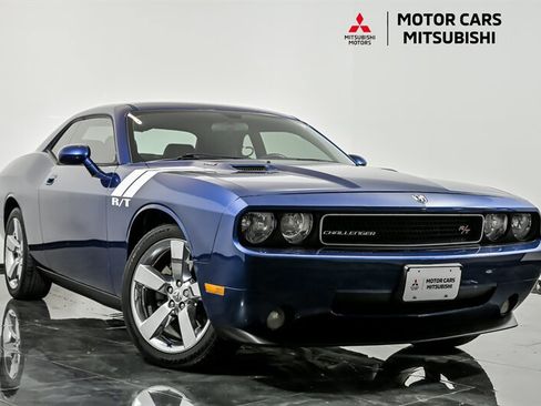 Used 2010 Dodge Challenger R/T w/ Sound Group RWD image 1