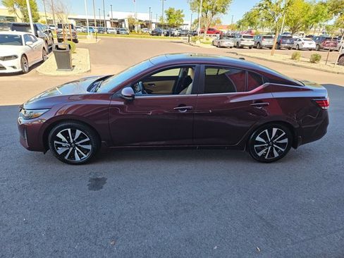Used 2025 Nissan Sentra SV w/ SV Premium Package image 8