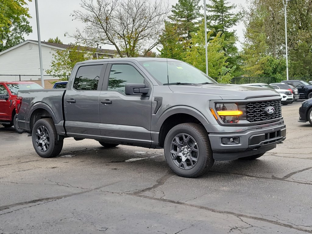New 2026 Ford F150 STX w/ Equipment Group 200A AWD/4WD 360° Tour