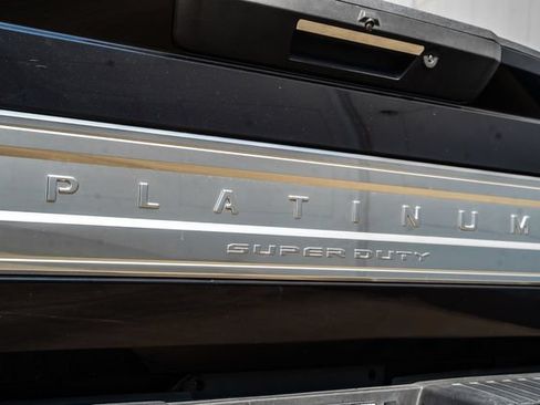 Used 2020 Ford F250 Platinum AWD/4WD image 12