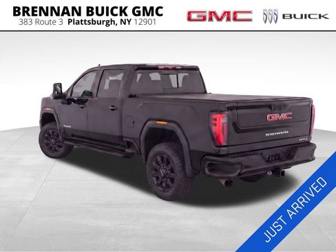Certified 2025 GMC Sierra 3500 AT4 w/ AT4 Premium Plus Package AWD/4WD image 3