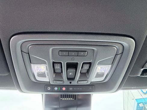 New 2026 Chevrolet Silverado 1500 High Country AWD/4WD image 18