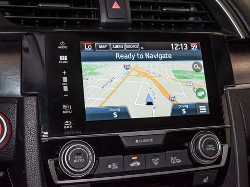 Used 2016 Honda Civic Touring image 16